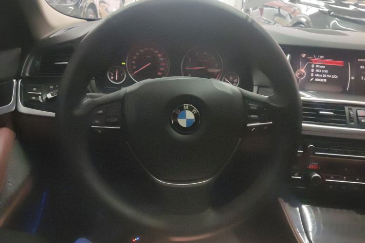 Used BMW 5 Series 2017 520Li Elegant Edition Steering Wheel