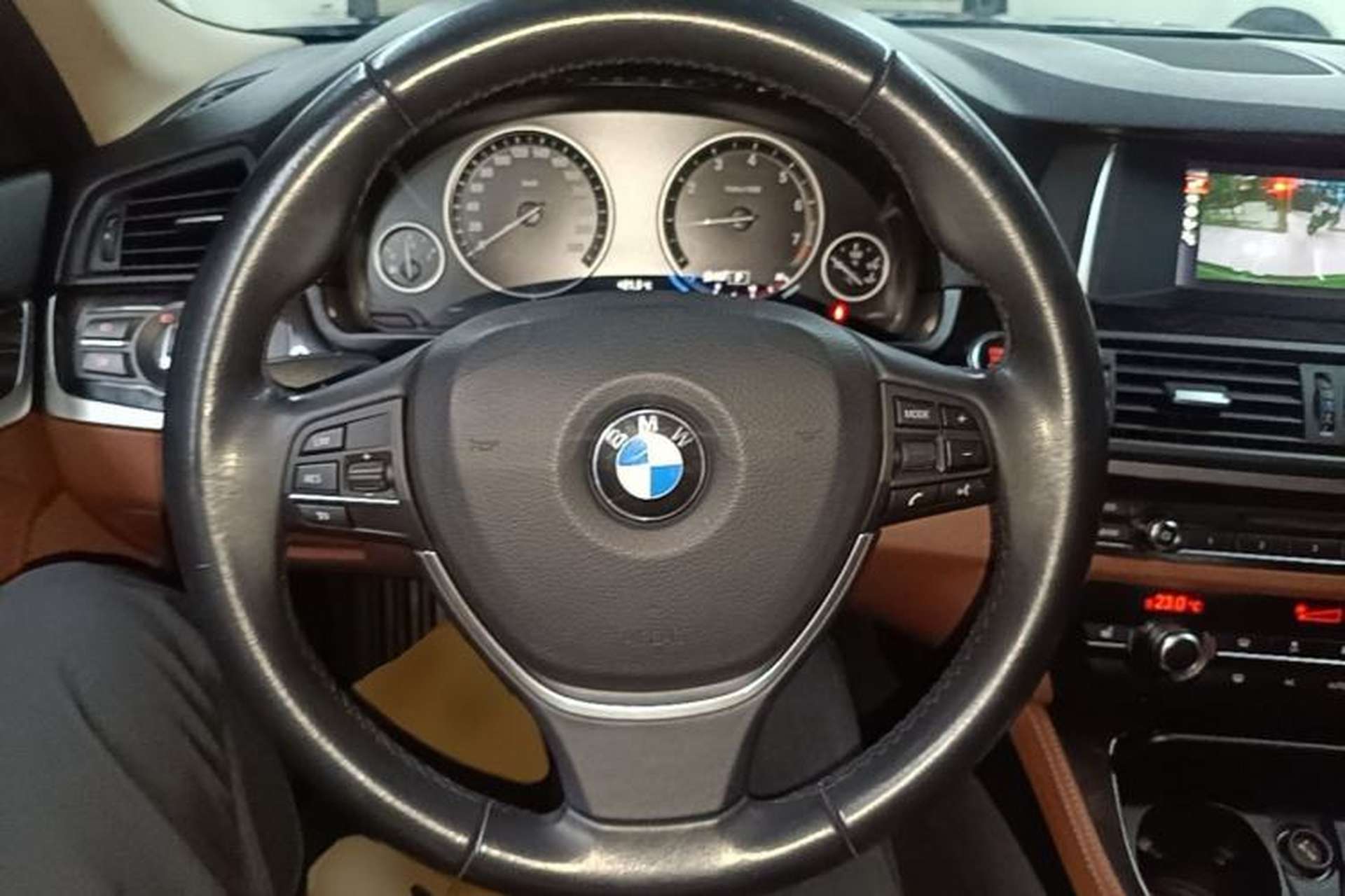 Used BMW 5 Series 2017 525Li Leading Model Steering Wheel
