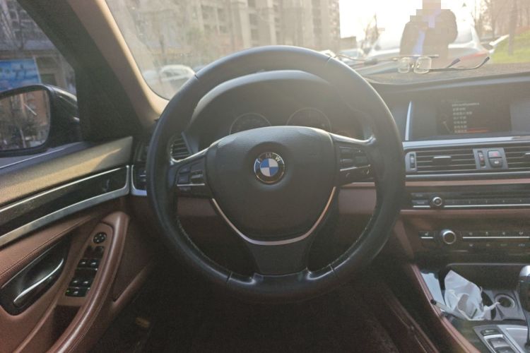 Used BMW 5 Series 2017 520Li Elegant Edition Steering Wheel