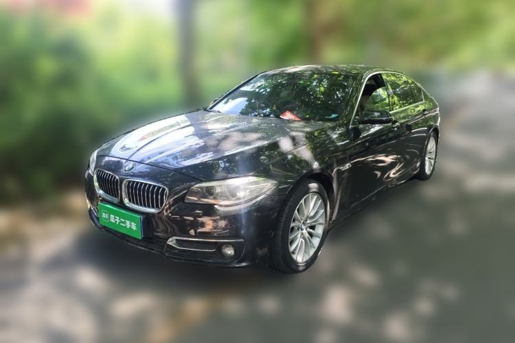 Used BMW 5 Series 2017 525Li Luxury Design Package Guazi used car, China used car export, Used car for sale, Used cars, Cheapest cars for sale