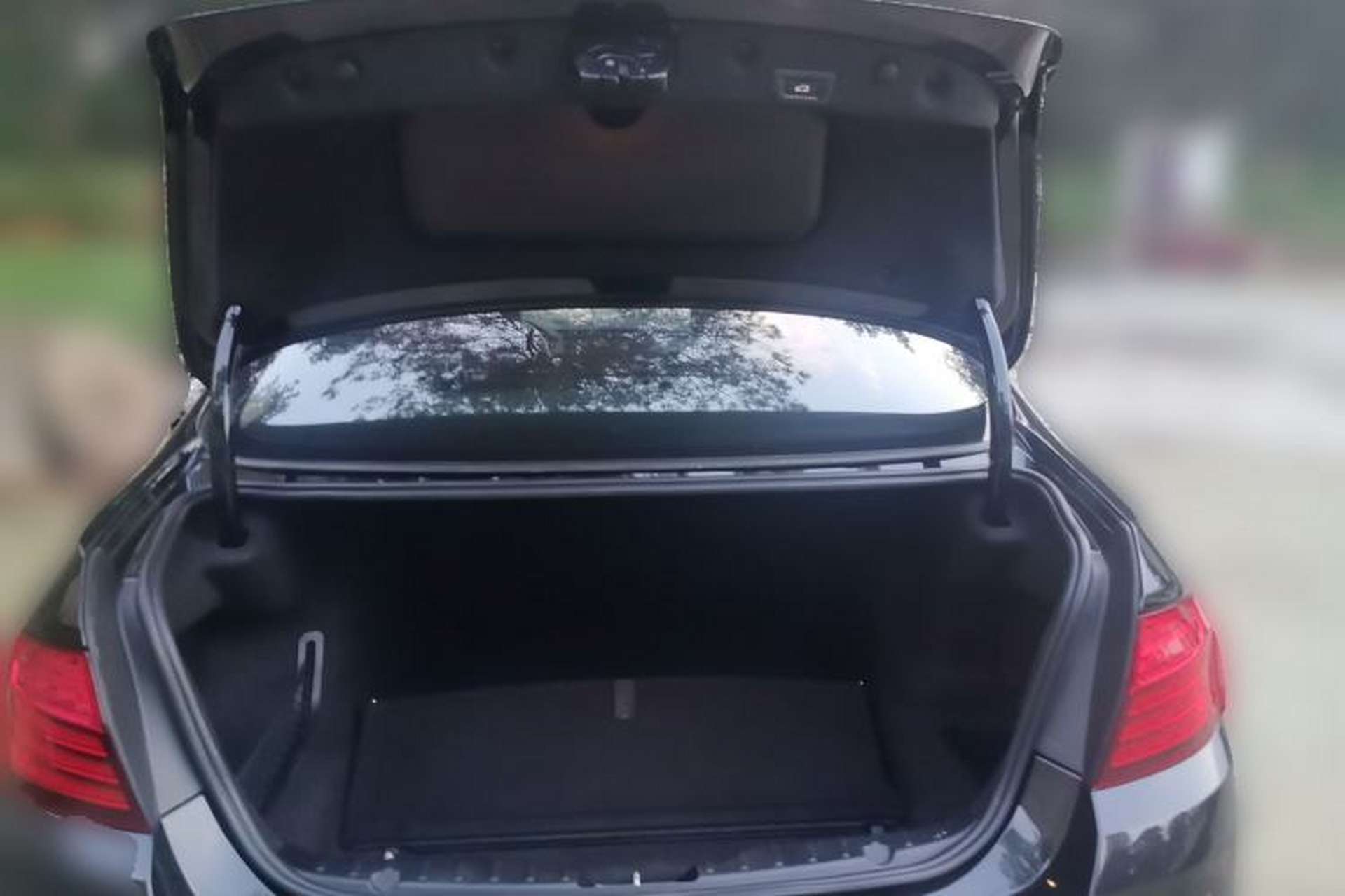 Used BMW 5 Series 2017 525Li Leading Model Trunk