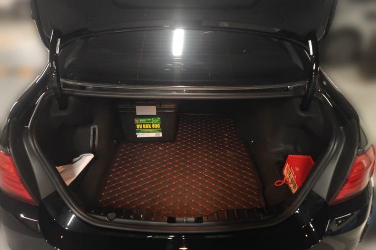 Used BMW 5 Series 2017 525Li Luxury Design Package Trunk