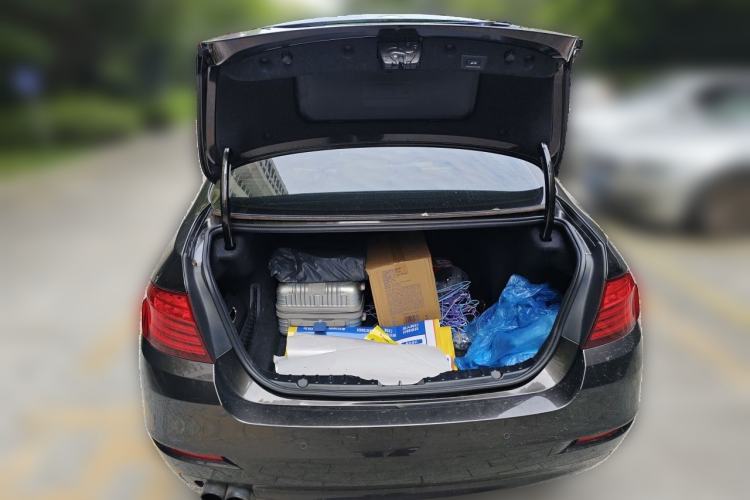 Used BMW 5 Series 2017 520Li Elegant Edition Trunk
