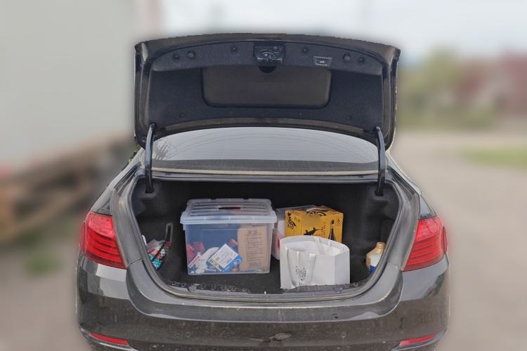 Used BMW 5 Series 2017 520Li Elegant Edition Trunk