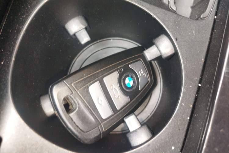 Used BMW 5 Series 2017 520Li Elegant Edition Vehicle Key