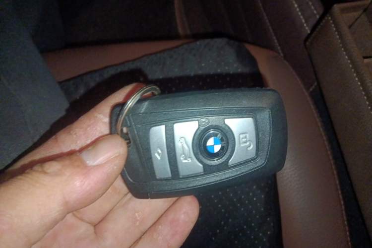 Used BMW 5 Series 2017 525Li Leading Model Vehicle Key