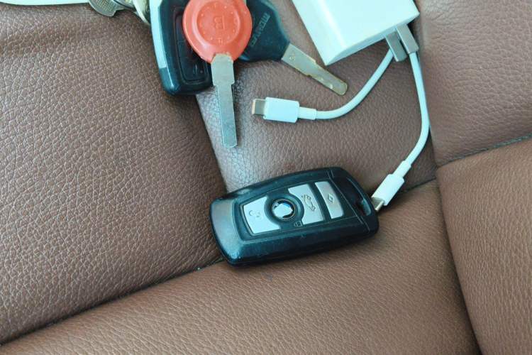 Used BMW 5 Series 2017 528Li Leading Model Vehicle Key