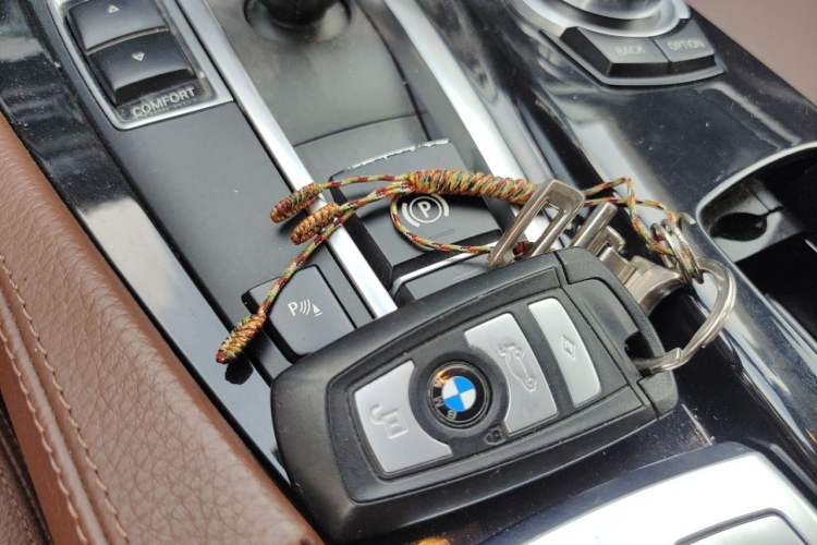 Used BMW 5 Series 2017 520Li Elegant Edition Vehicle Key