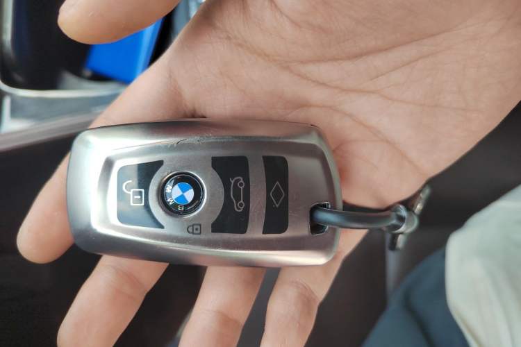 Used BMW 5 Series 2017 525Li Luxury Design Package Vehicle Key