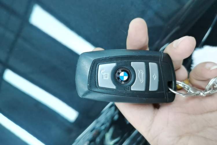 Used BMW 5 Series 2017 525Li Leading Model Vehicle Key