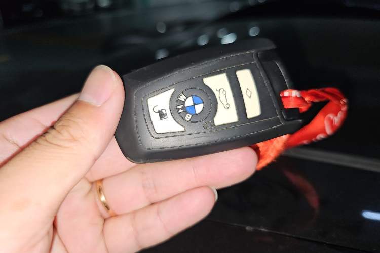 Used BMW 5 Series 2017 525Li Leading Model Vehicle Key