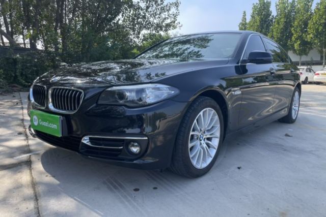 Ojetý BMW 5 Series 2017 525Li Luxury Design Package