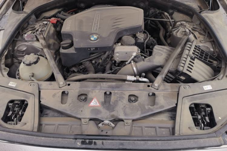 Used BMW 5 Series 2017 525Li Luxury Design Package Engine Bay