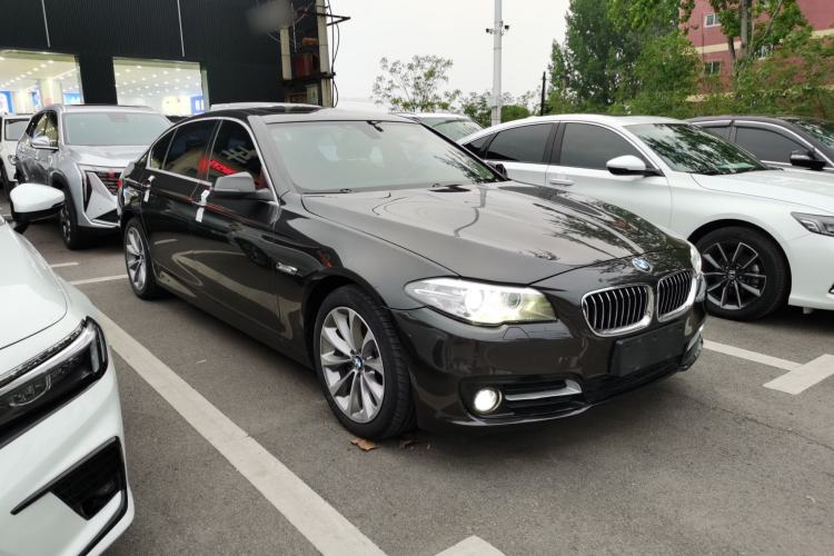 Used BMW 5 Series 2017 525Li Leading Model Exterior 1