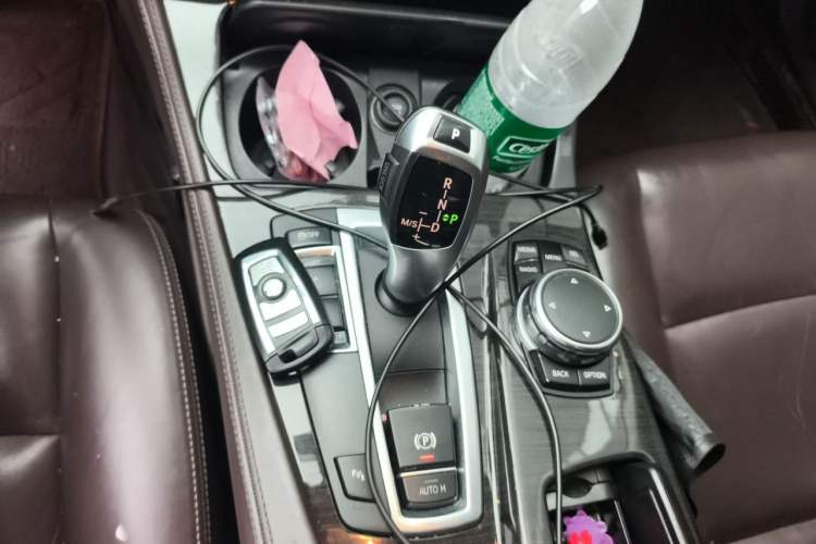 Used BMW 5 Series 2017 525Li Luxury Design Package Gear Lever