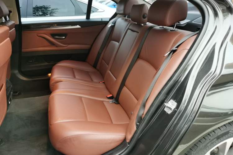 Used BMW 5 Series 2017 525Li Leading Model Left Rear Seat