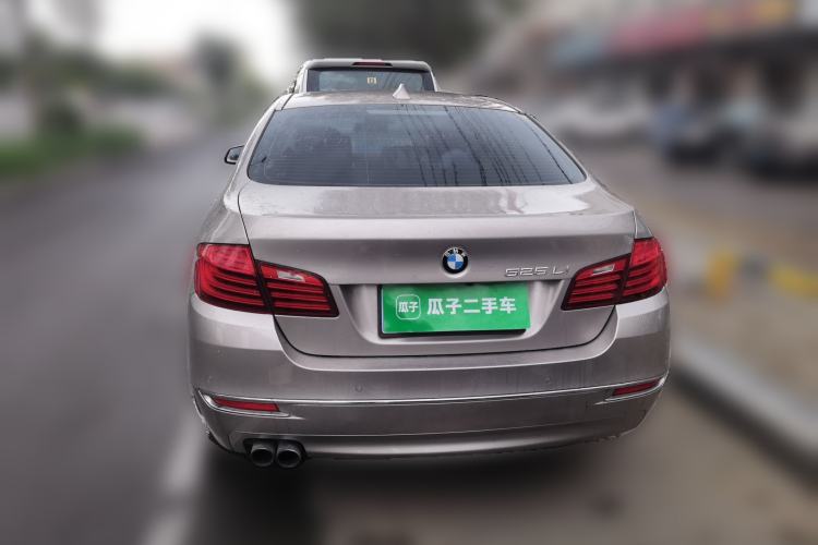 Used BMW 5 Series 2017 525Li Luxury Design Package Rear