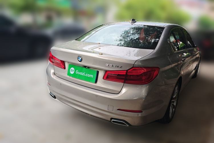 Used BMW 5 Series 2017 528Li Leading Model Rear Right 45 Deg