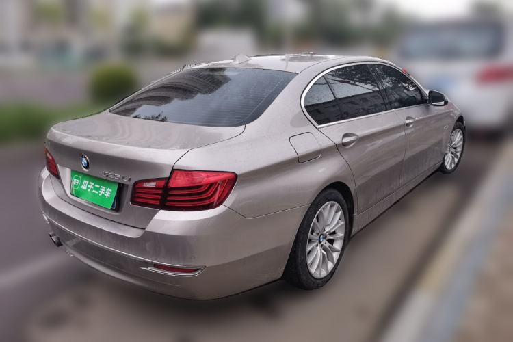 Used BMW 5 Series 2017 525Li Luxury Design Package Rear Right 45 Deg