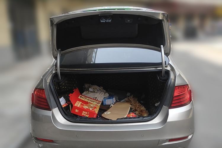 Used BMW 5 Series 2017 525Li Leading Model Trunk