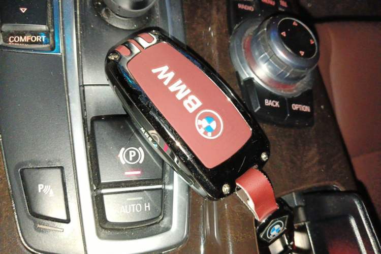 Used BMW 5 Series 2017 525Li Leading Model Vehicle Key