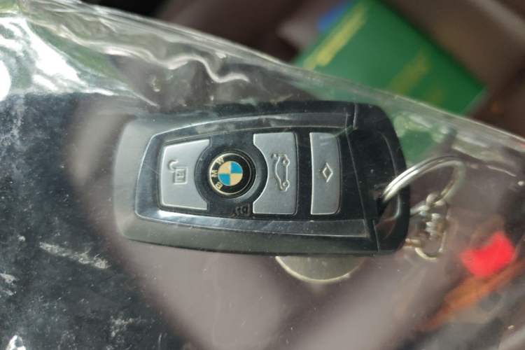 Used BMW 5 Series 2017 525Li Luxury Design Package Vehicle Key
