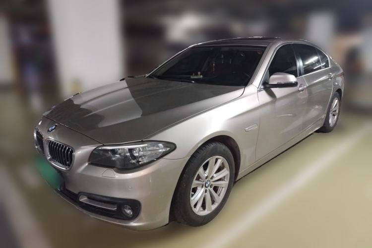 Used BMW 5 Series 2017 520Li Elegant Edition Guazi used car, China used car export, Used car for sale, Used BMW cars, Cheapest cars for sale