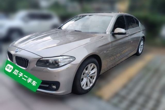 Ojetý BMW 5 Series 2017 520Li Elegant Edition