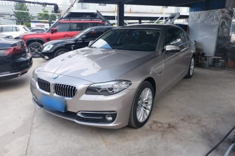 Used BMW 5 Series 2017 525Li Luxury Design Package Guazi used car, China used car export, Used car for sale, Used cars, Cheapest cars for sale