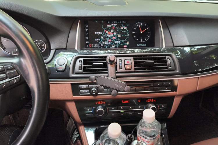 Used BMW 5 Series 2017 520Li Elegant Edition Audio And AC Panel