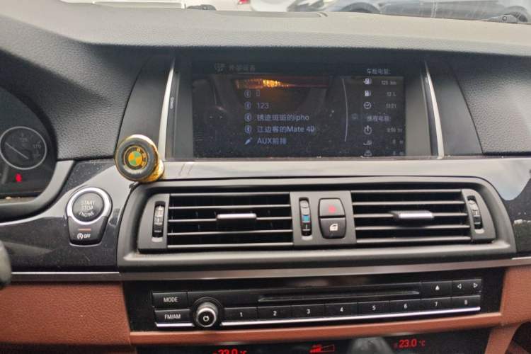 Used BMW 5 Series 2017 520Li Elegant Edition Audio And AC Panel