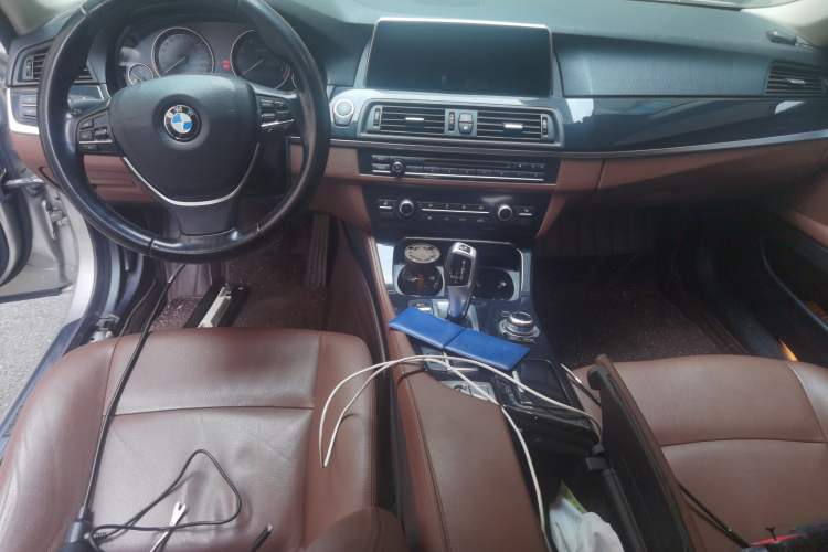 Used BMW 5 Series 2017 520Li Elegant Edition Center Console