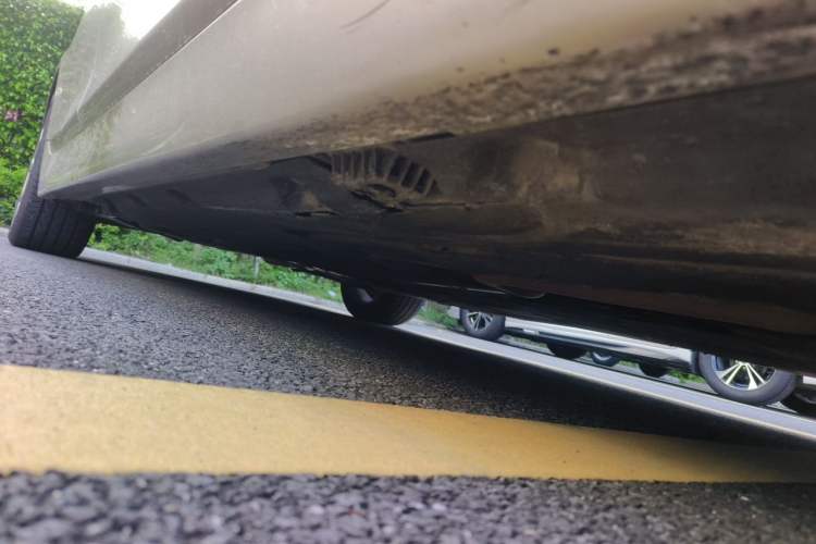 Used BMW 5 Series 2017 525Li Leading Model Chassis Front Right