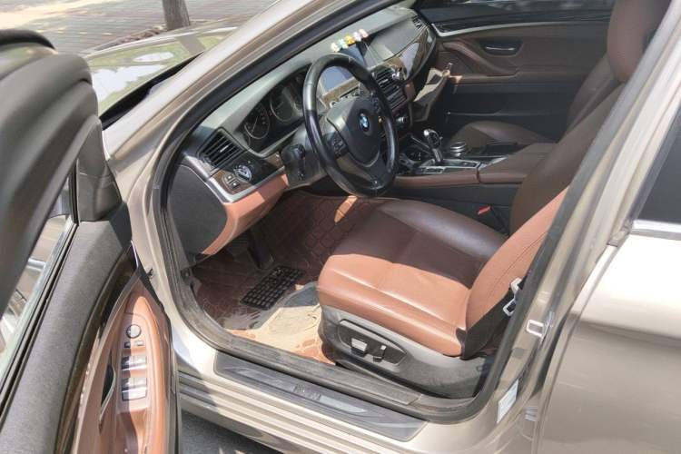 Used BMW 5 Series 2017 525Li Leading Model Driver Seat