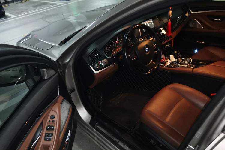 Used BMW 5 Series 2017 520Li Elegant Edition Driver Seat