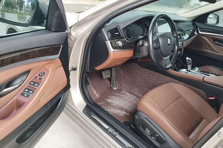 Used BMW 5 Series 2017 525Li Leading Model Driver Seat