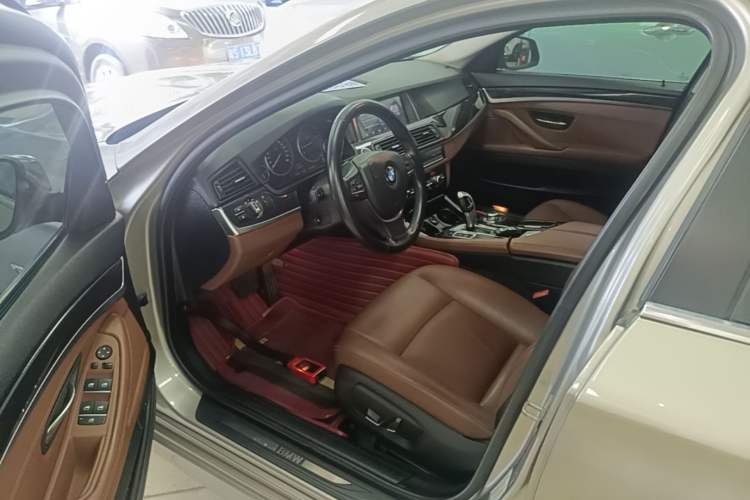 Used BMW 5 Series 2017 520Li Elegant Edition Driver Seat