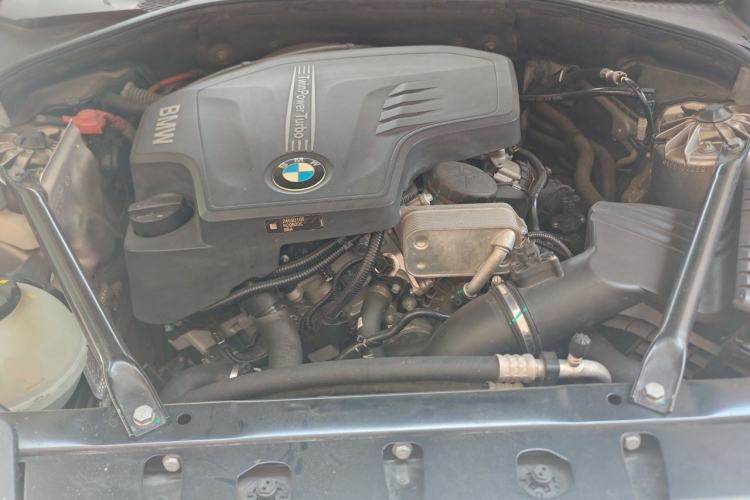 Used BMW 5 Series 2017 525Li Luxury Design Package Engine Bay