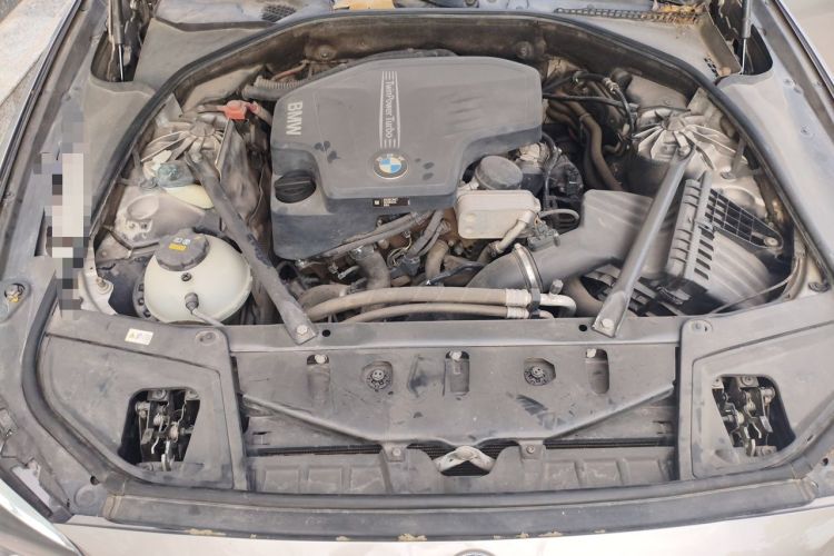 Used BMW 5 Series 2017 525Li Luxury Design Package Engine Bay