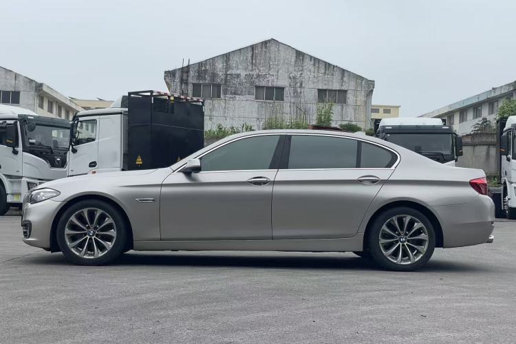 Used BMW 5 Series 2017 525Li Leading Model Exterior 1