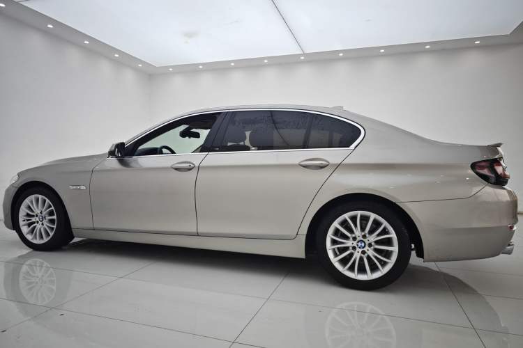 Used BMW 5 Series 2017 525Li Luxury Design Package Exterior 10