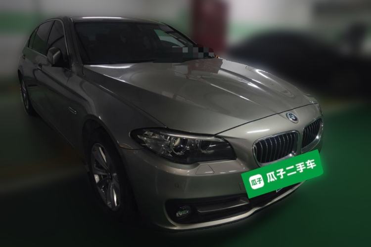 Used BMW 5 Series 2017 520Li Elegant Edition Front Right 45 Deg