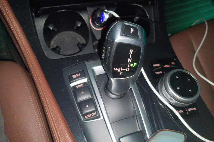 Used BMW 5 Series 2017 520Li Elegant Edition Gear Lever
