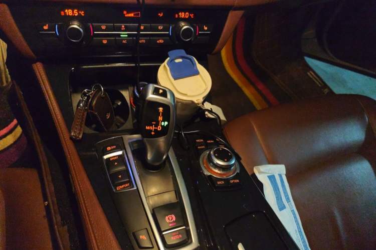 Used BMW 5 Series 2017 520Li Elegant Edition Gear Lever