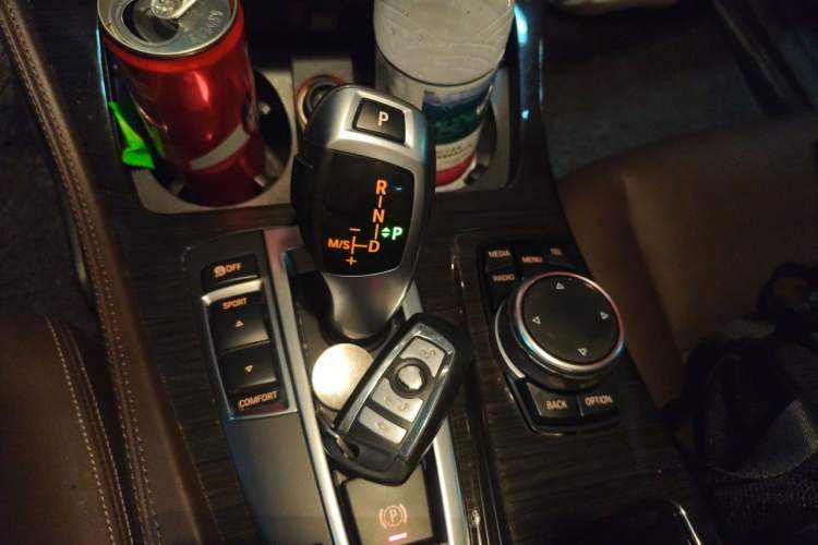 Used BMW 5 Series 2017 525Li Luxury Design Package Gear Lever