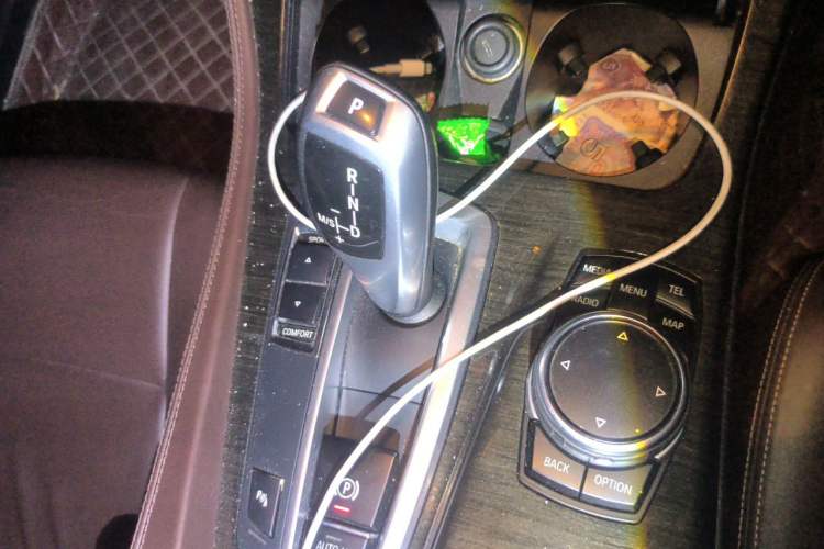 Used BMW 5 Series 2017 525Li Luxury Design Package Gear Lever