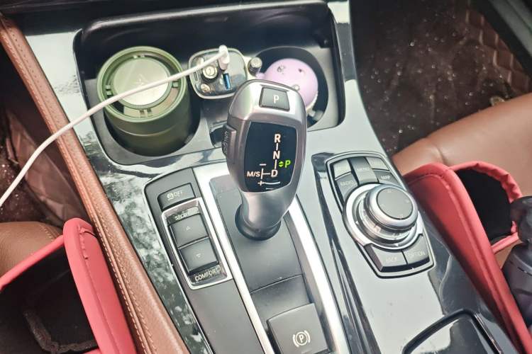 Used BMW 5 Series 2017 520Li Elegant Edition Gear Lever