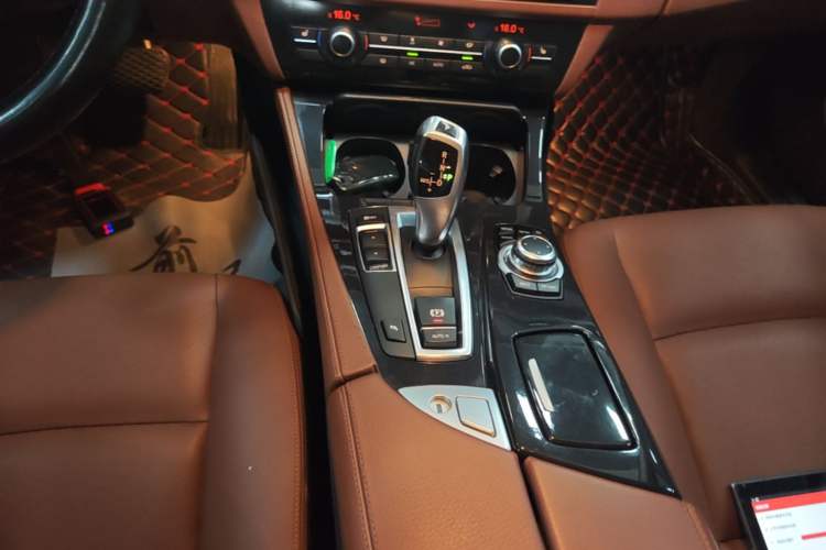 Used BMW 5 Series 2017 520Li Elegant Edition Gear Lever