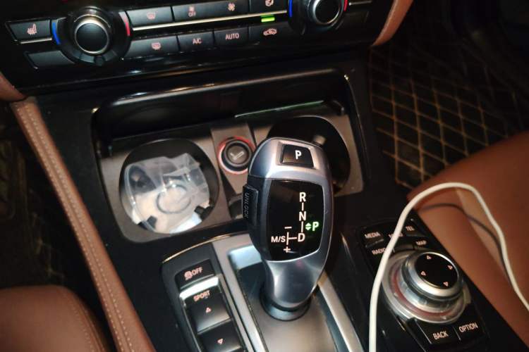 Used BMW 5 Series 2017 520Li Elegant Edition Gear Lever