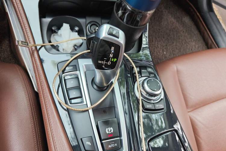 Used BMW 5 Series 2017 520Li Elegant Edition Gear Lever